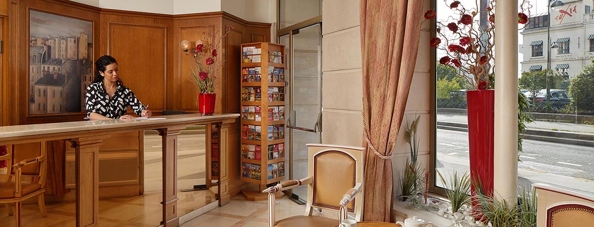 prostituée porte maillot